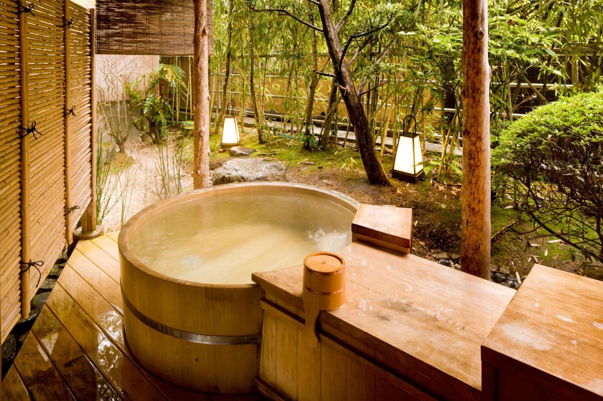 Miyajima Grand Hotel Arimoto Хацукаити Экстерьер фото