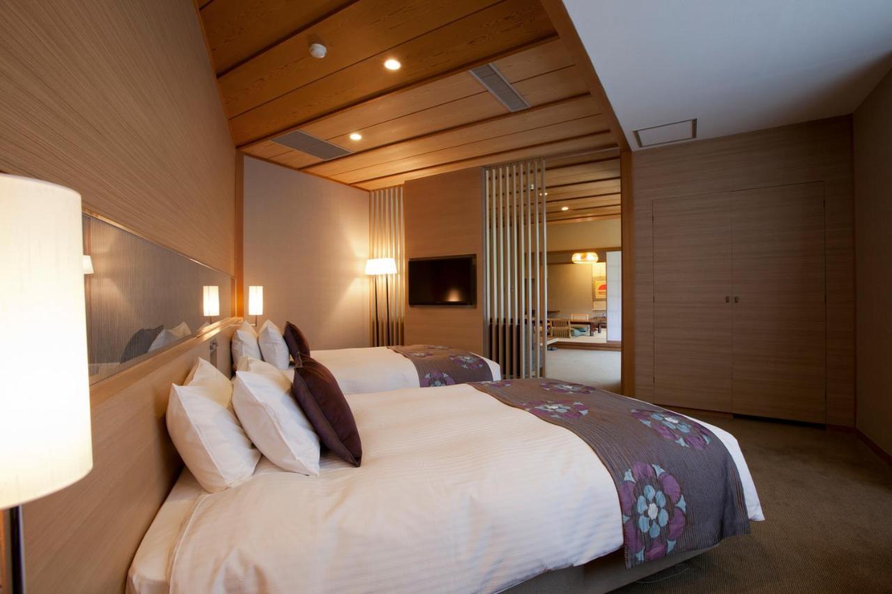 Miyajima Grand Hotel Arimoto Хацукаити Экстерьер фото