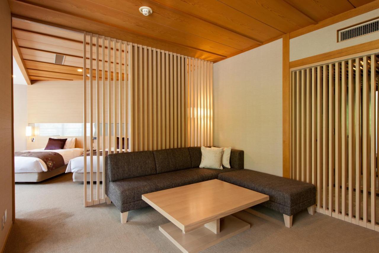 Miyajima Grand Hotel Arimoto Хацукаити Экстерьер фото