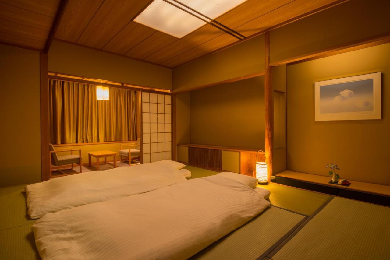 Miyajima Grand Hotel Arimoto Хацукаити Экстерьер фото